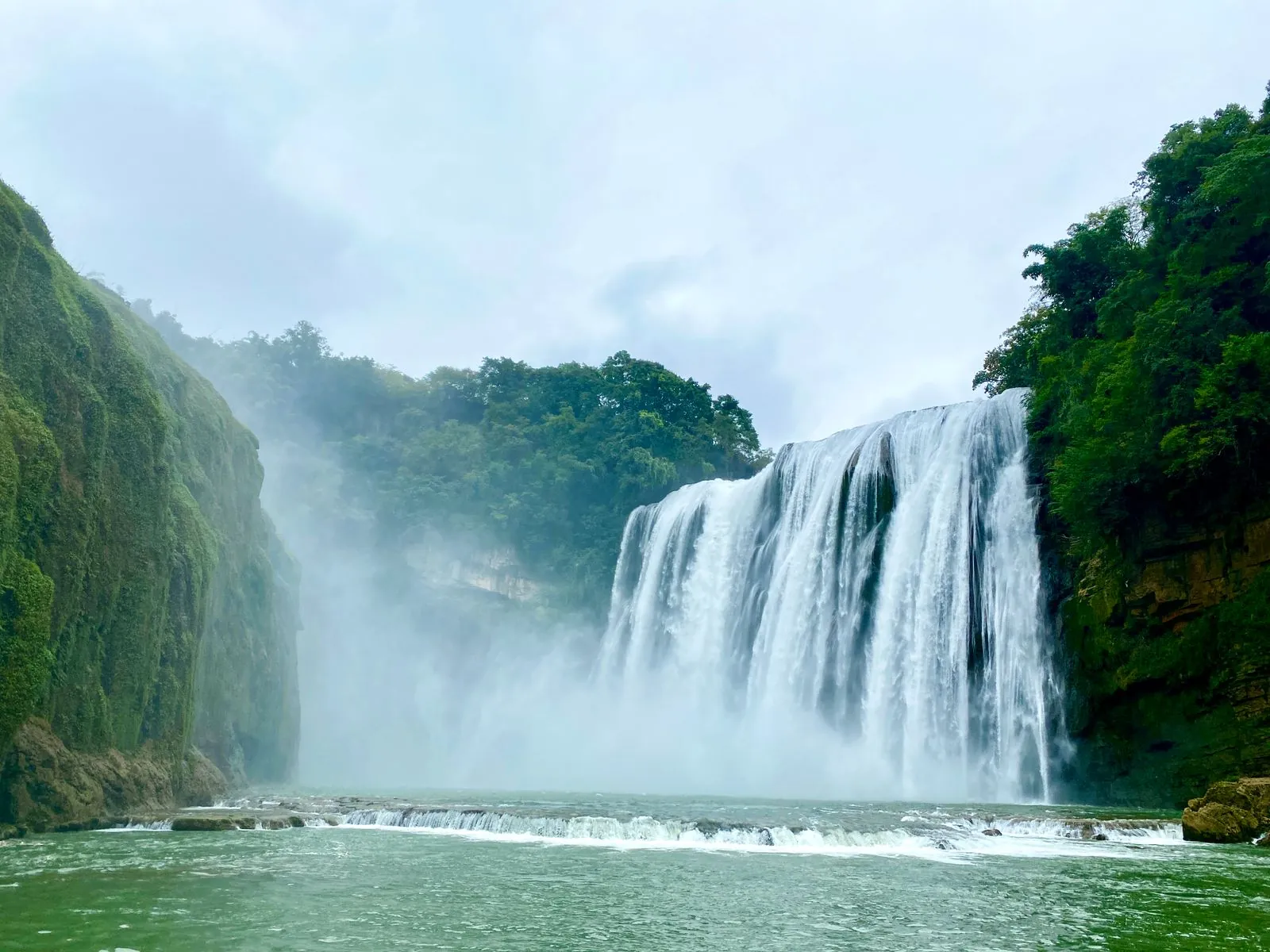 Huangguoshu Waterfall and mountain landscape in Guizhou